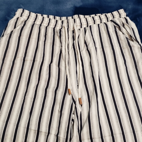 Ardene Pants - Ardene Rayon Wide Leg Pants